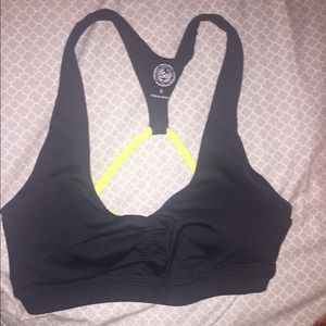 Sports bra